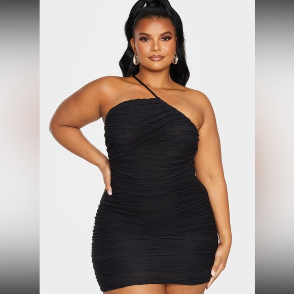 PrettyLittleThing Black Mini Dress - Picture 3 of 5